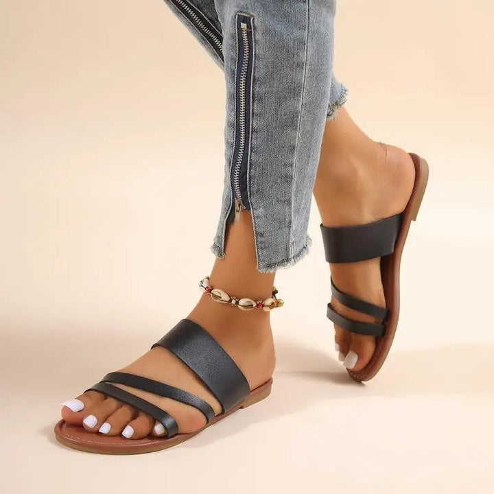 Rylee | Flat Sandals