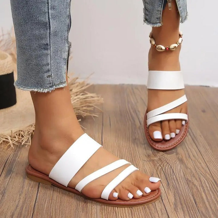 Rylee | Flat Sandals