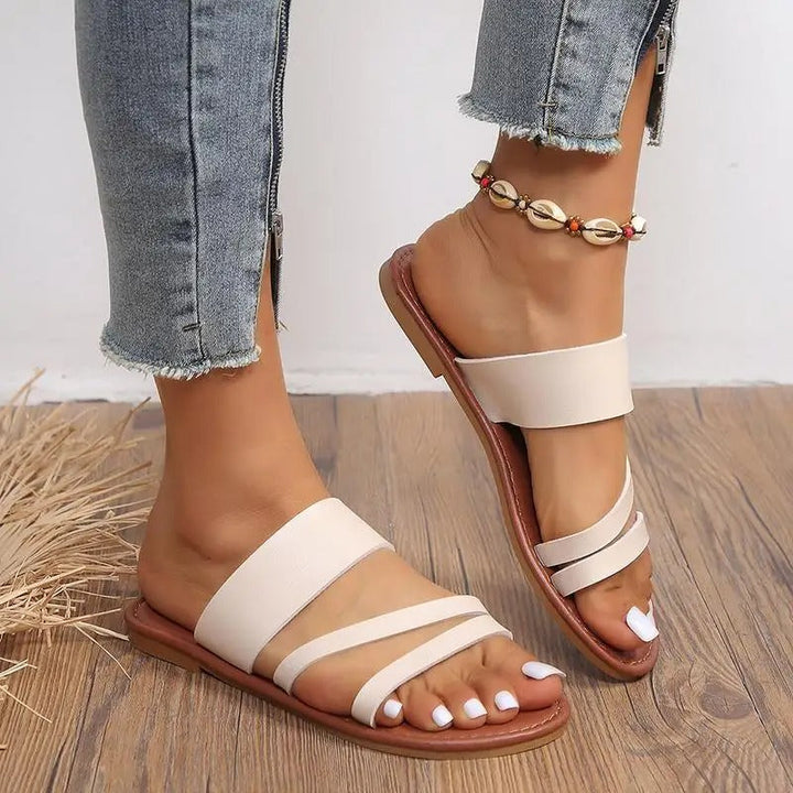 Rylee | Flat Sandals