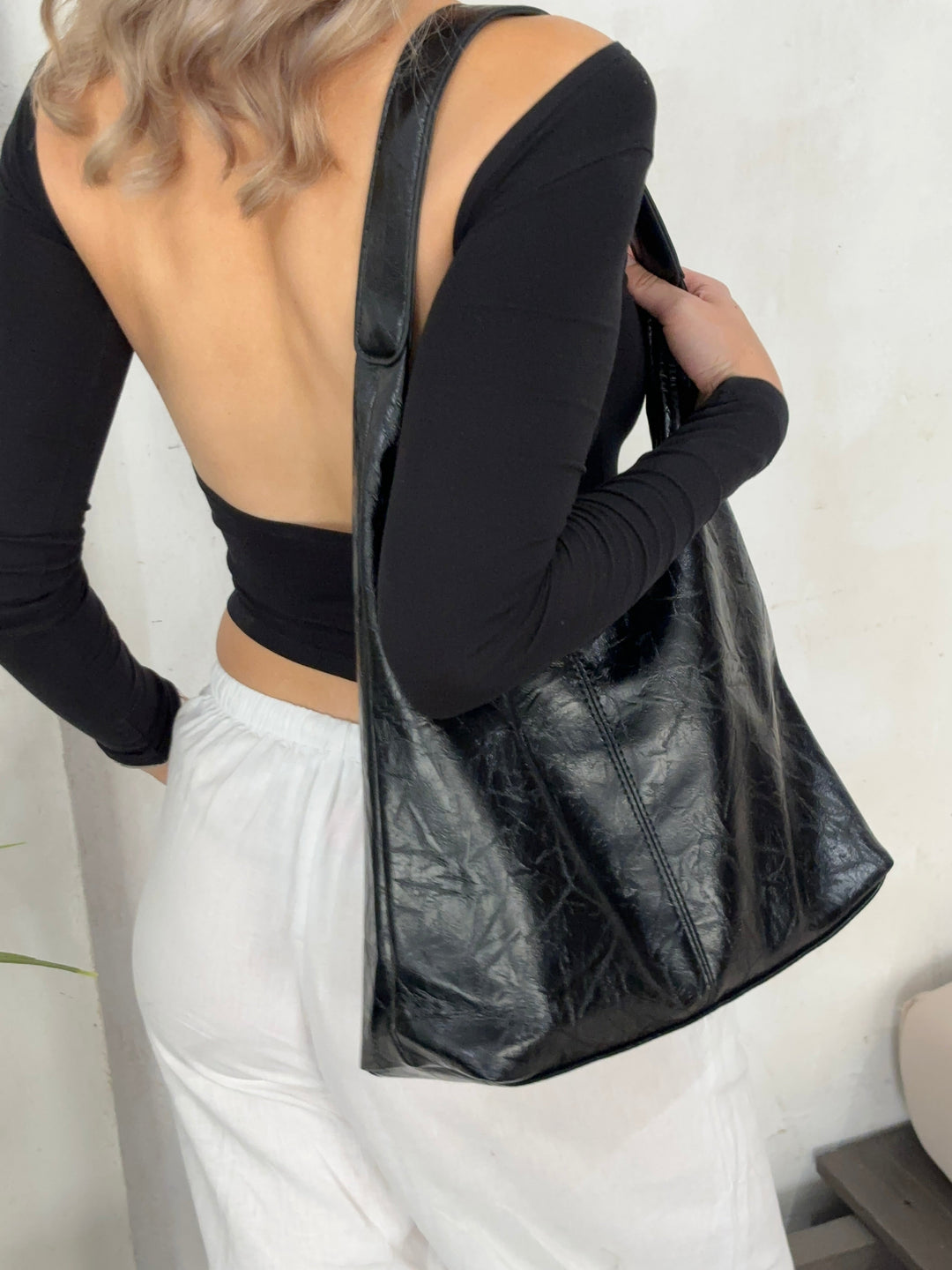 Keeya | Distressed Faux Leather Bag