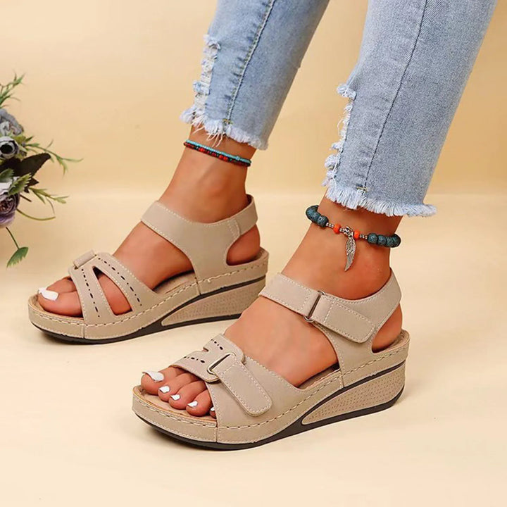 Elise | Platform Sandals